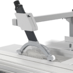 Capot de protection supérieur